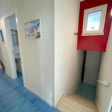 Acquaviva House ヴィラ マリッティマ