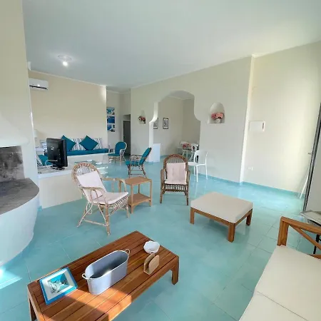 Villa Acquaviva House *